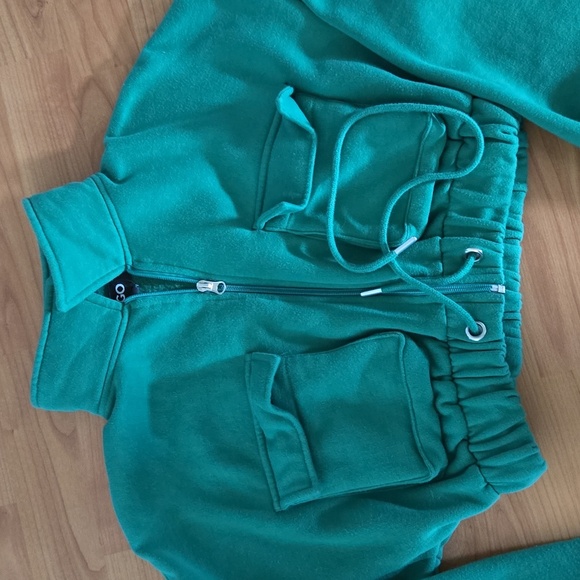 EGO Green Cropped Jacket - Picture 2 of 4